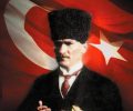 ataturk-dua-ederken